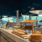 Des Horlogers Hotel 4*