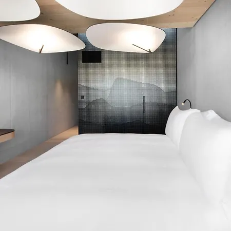 Des Horlogers Hotel 4*