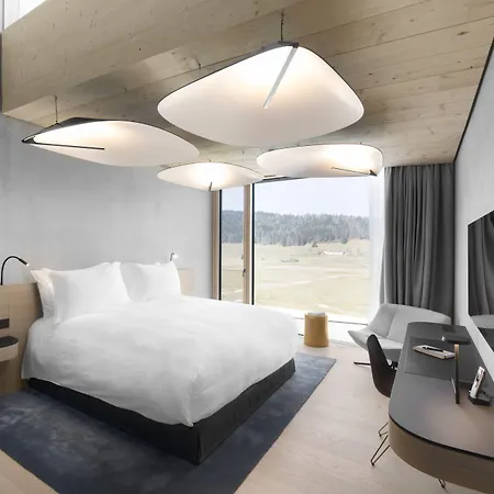 Des Horlogers Hotel 4*